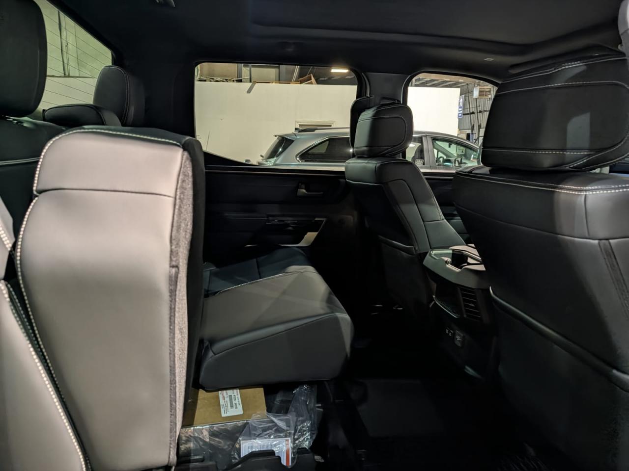 TOYOTA TUNDRA CREWMAX LIMITED TRD OFF ROAD