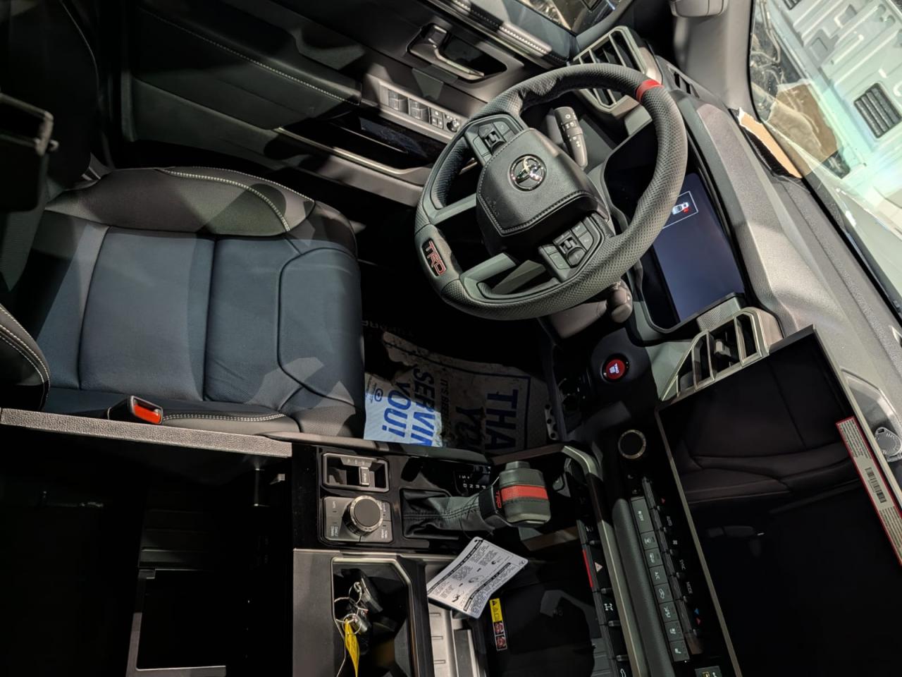 TOYOTA TUNDRA CREWMAX LIMITED TRD OFF ROAD