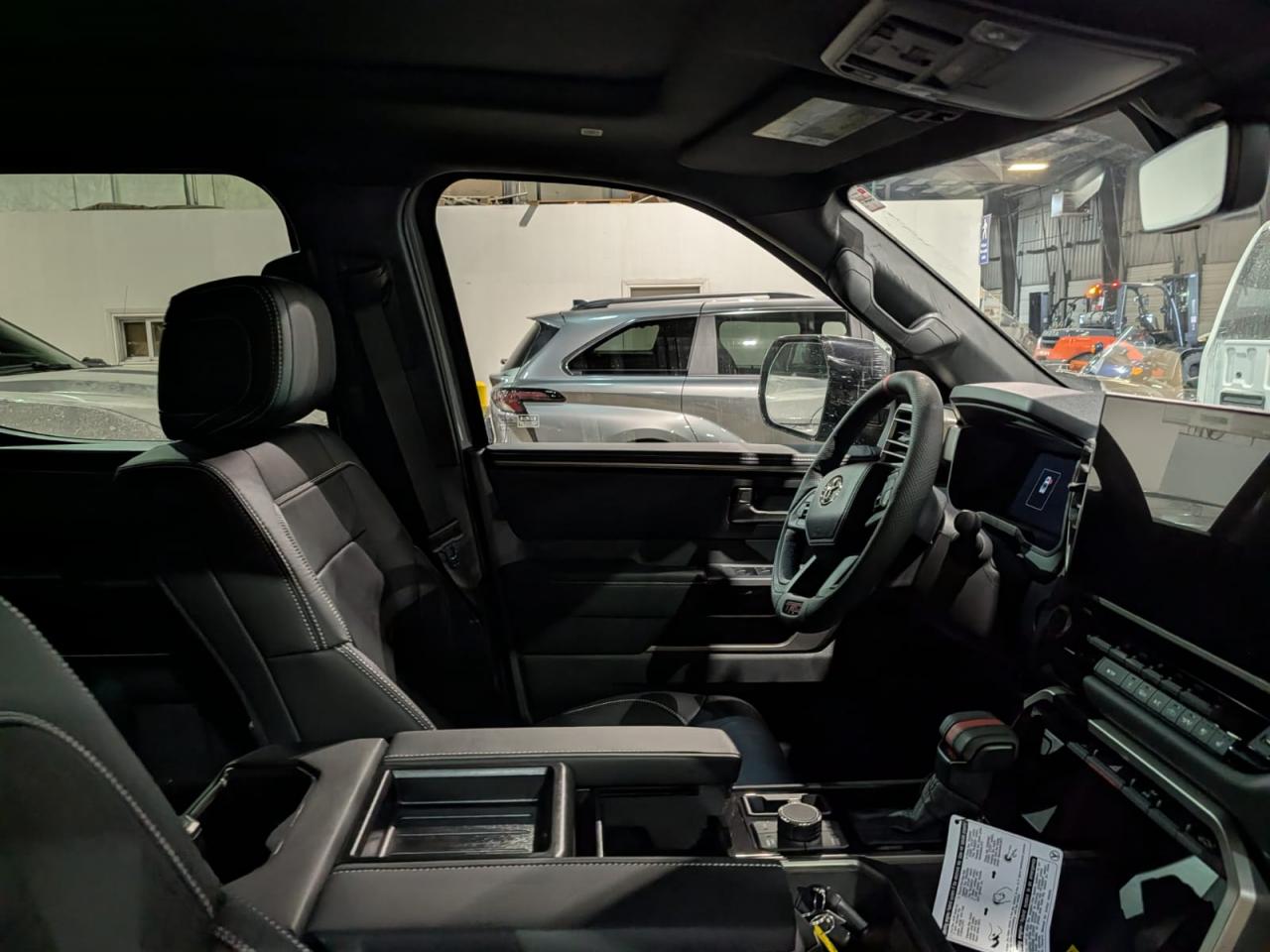 TOYOTA TUNDRA CREWMAX LIMITED TRD OFF ROAD