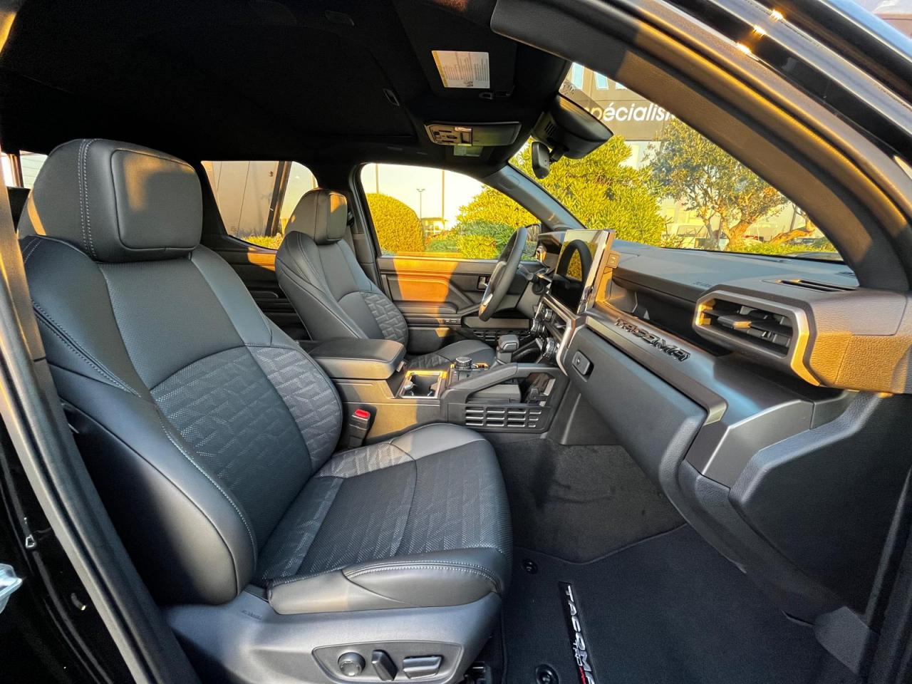 TOYOTA TACOMA TRD SPORT PREMIUM