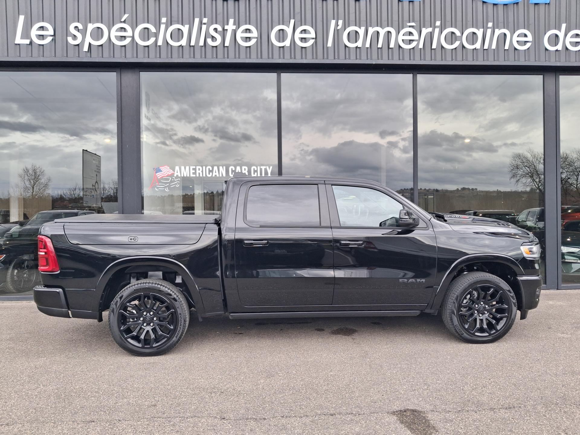 DODGE RAM 1500 CREW LIMITED NIGHT EDITION RAMBOX