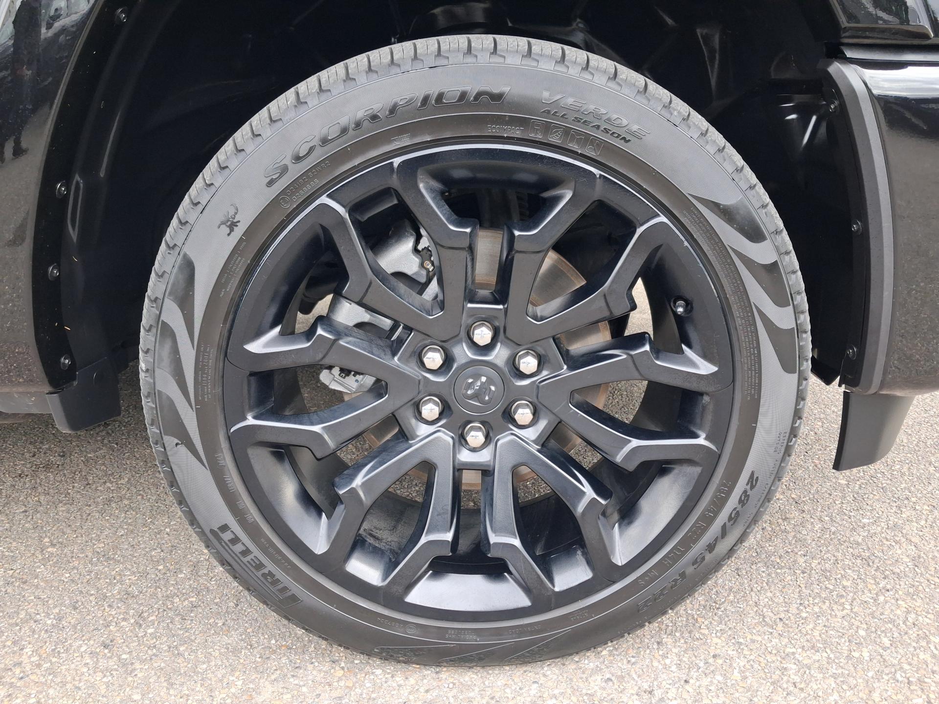 DODGE RAM 1500 CREW LIMITED NIGHT EDITION RAMBOX