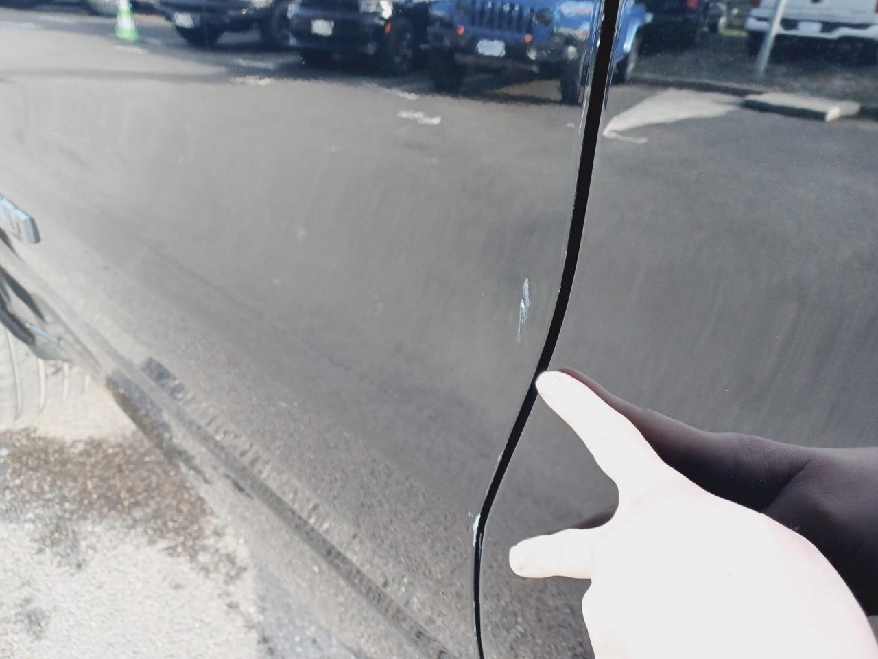 DODGE RAM 1500 CREW LARAMIE SPORT AIR V8 HEMI 5.7L - VENTE PRO