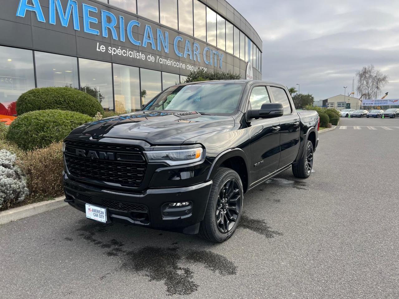 DODGE RAM 1500 CREW LIMITED NIGHT EDITION RAMBOX HAYON MULTI