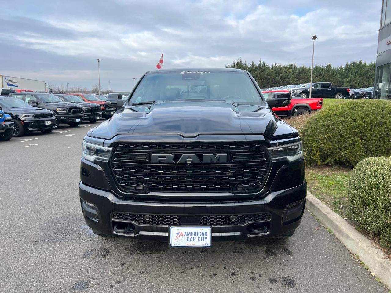 DODGE RAM 1500 CREW LIMITED NIGHT EDITION RAMBOX HAYON MULTI