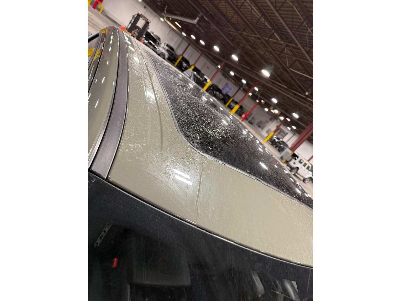 DODGE RAM 1500 CREW CAB REBEL AIR HAYON MULTI