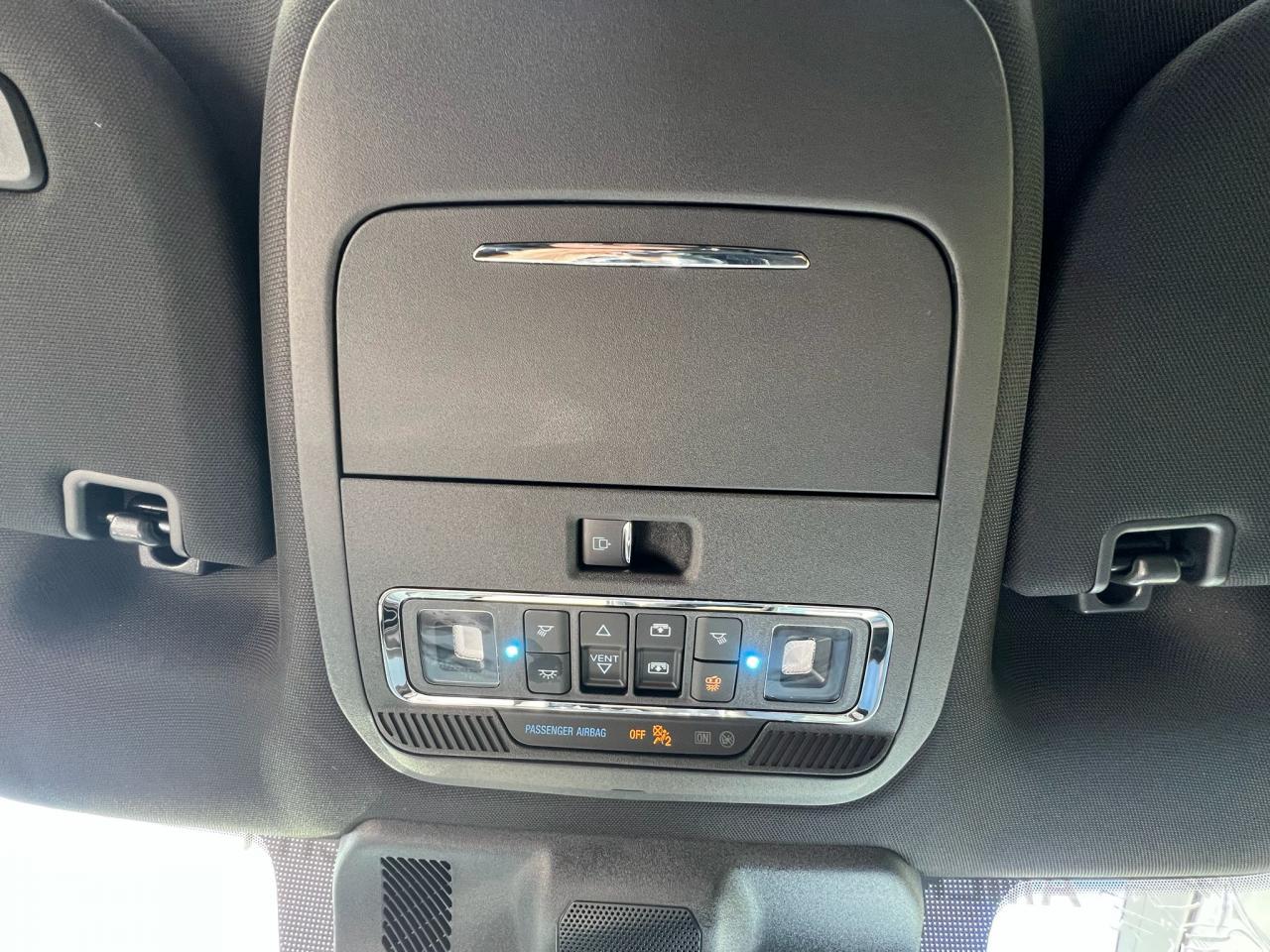 FORD F150 Supercrew LARIAT Black Package V8 5.0L