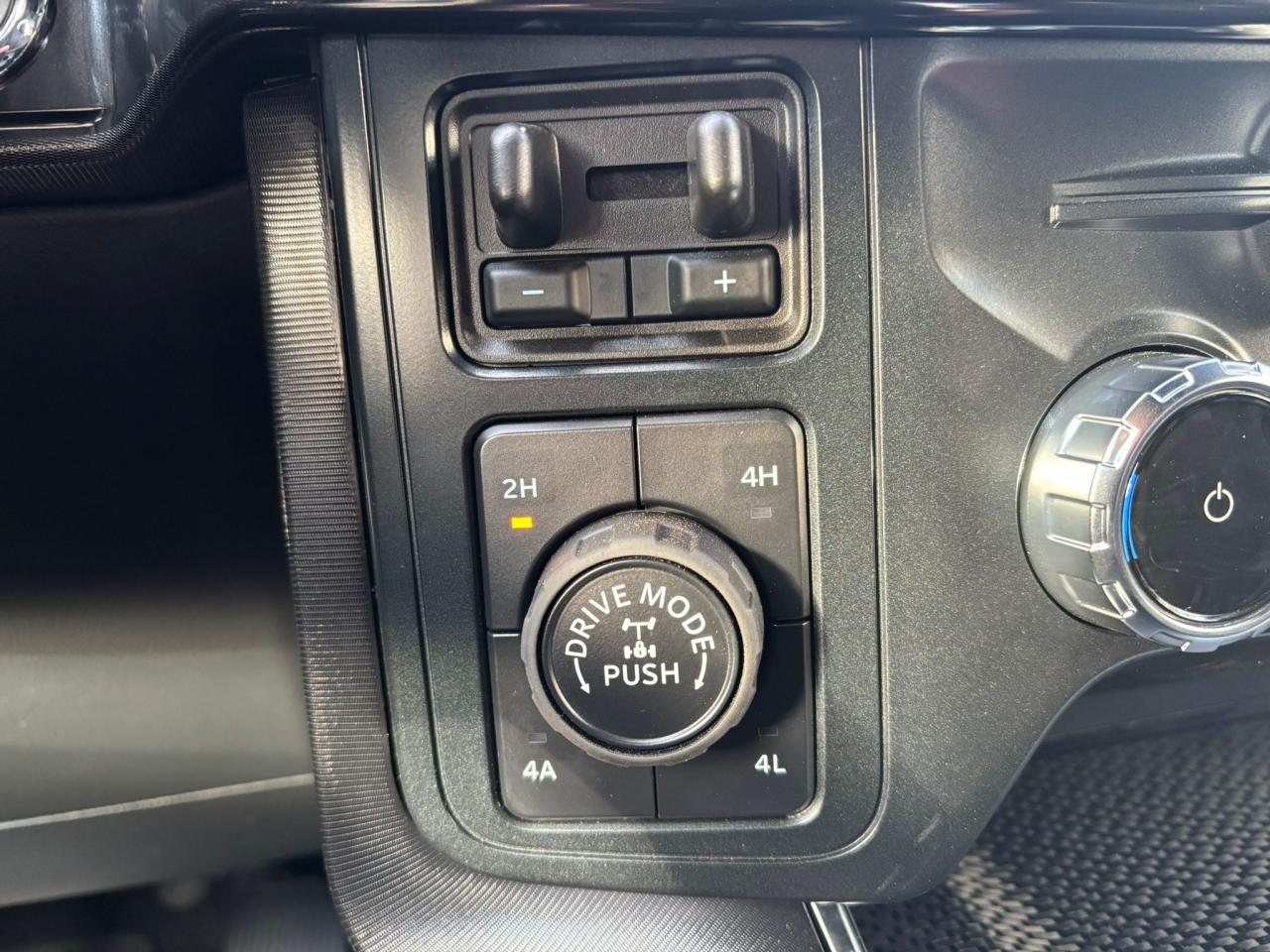 FORD F150 RAPTOR R V8 5.2L supercharged