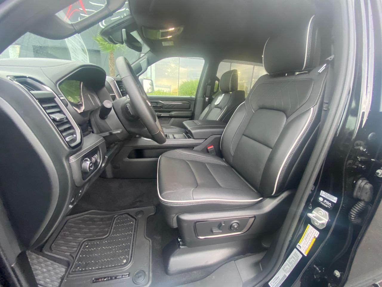 DODGE RAM 1500 CREW LIMITED NIGHT EDITION RAMBOX