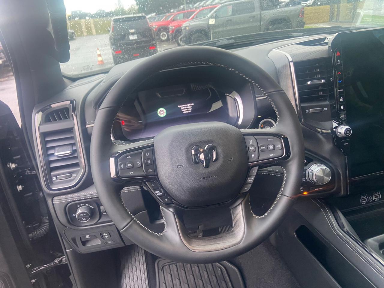 DODGE RAM 1500 CREW LIMITED NIGHT EDITION RAMBOX