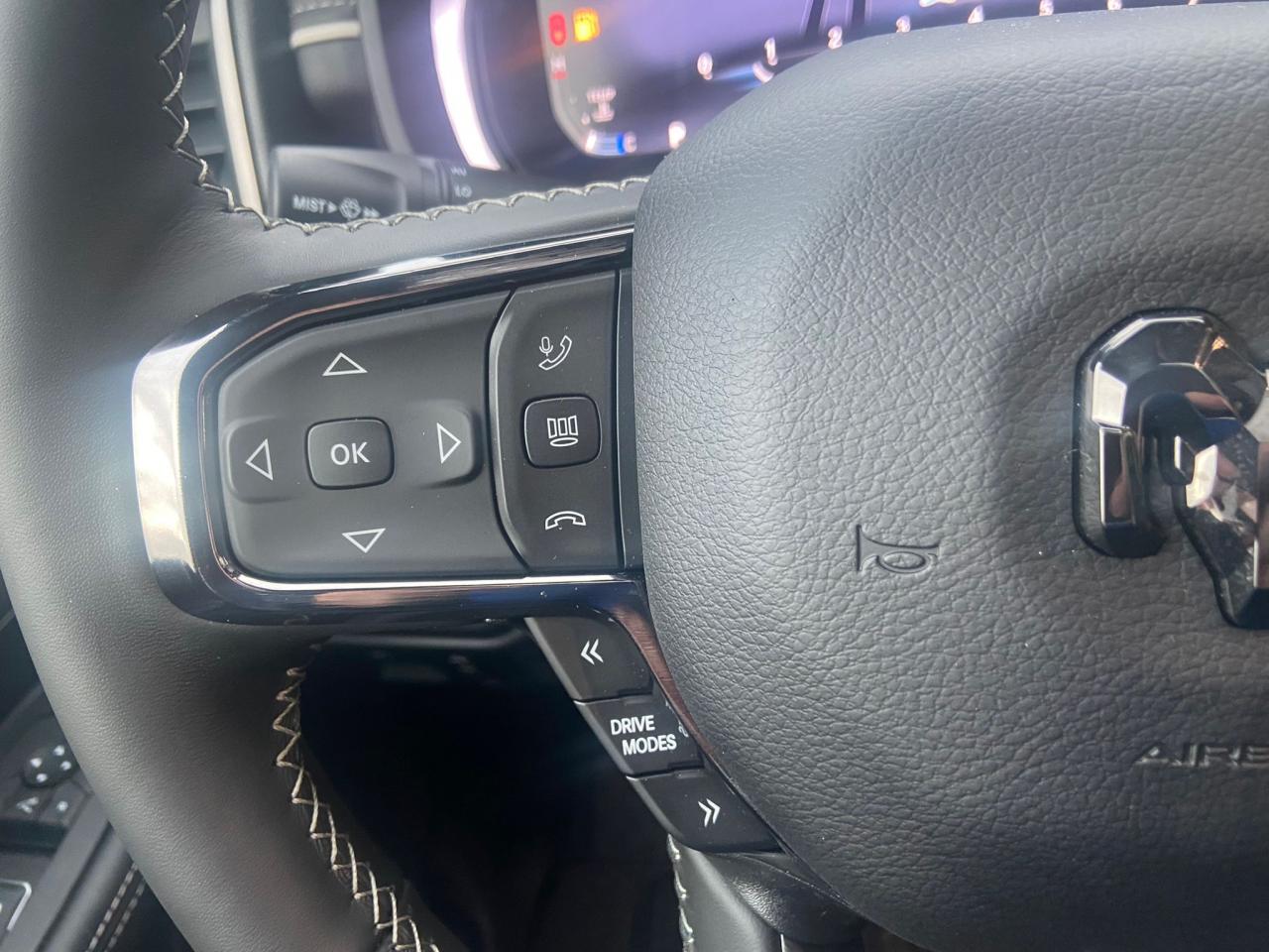 DODGE RAM 1500 CREW LIMITED NIGHT EDITION RAMBOX