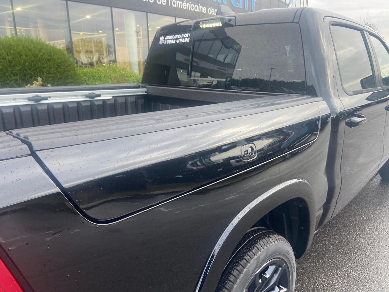 DODGE RAM 1500 CREW LIMITED NIGHT EDITION RAMBOX