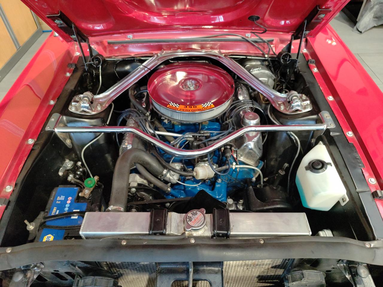 FORD MUSTANG 390 GT FASTBACK matching