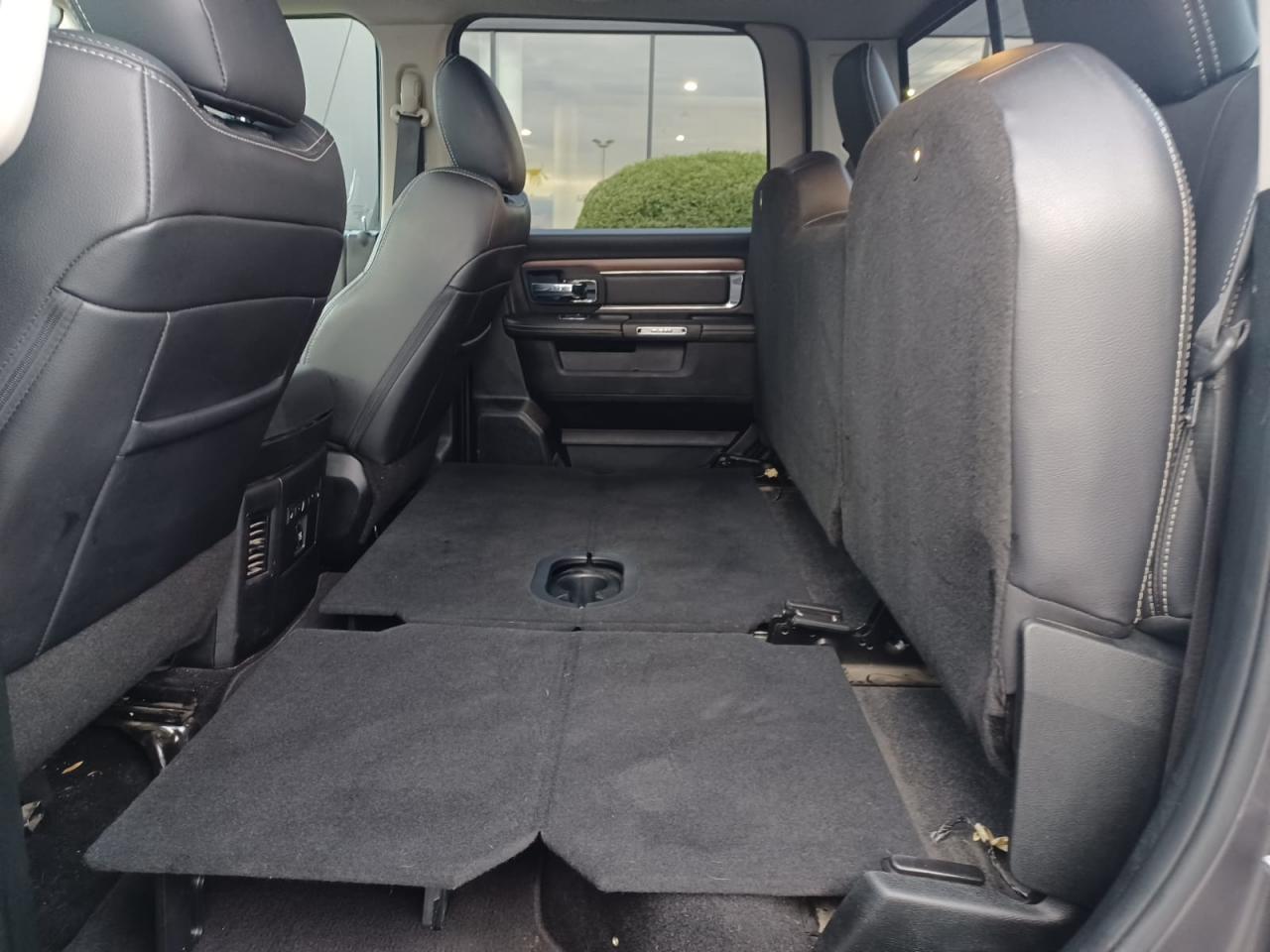 DODGE RAM 1500 CREW LARAMIE AIR V8 5.7L HEMI 395hp - GPL