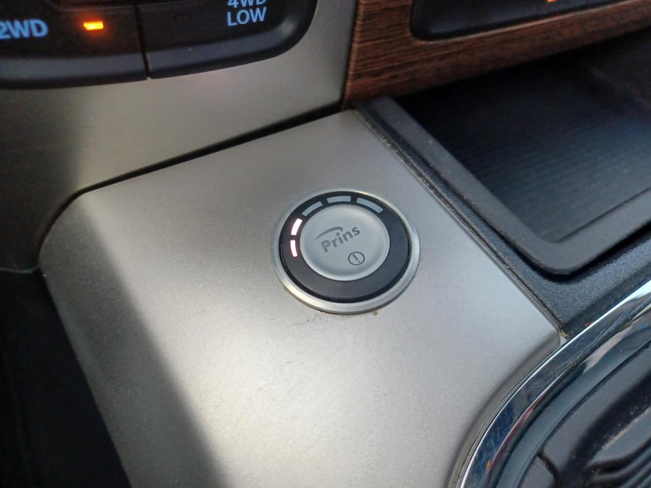 DODGE RAM 1500 CREW LARAMIE AIR V8 5.7L HEMI 395hp - GPL