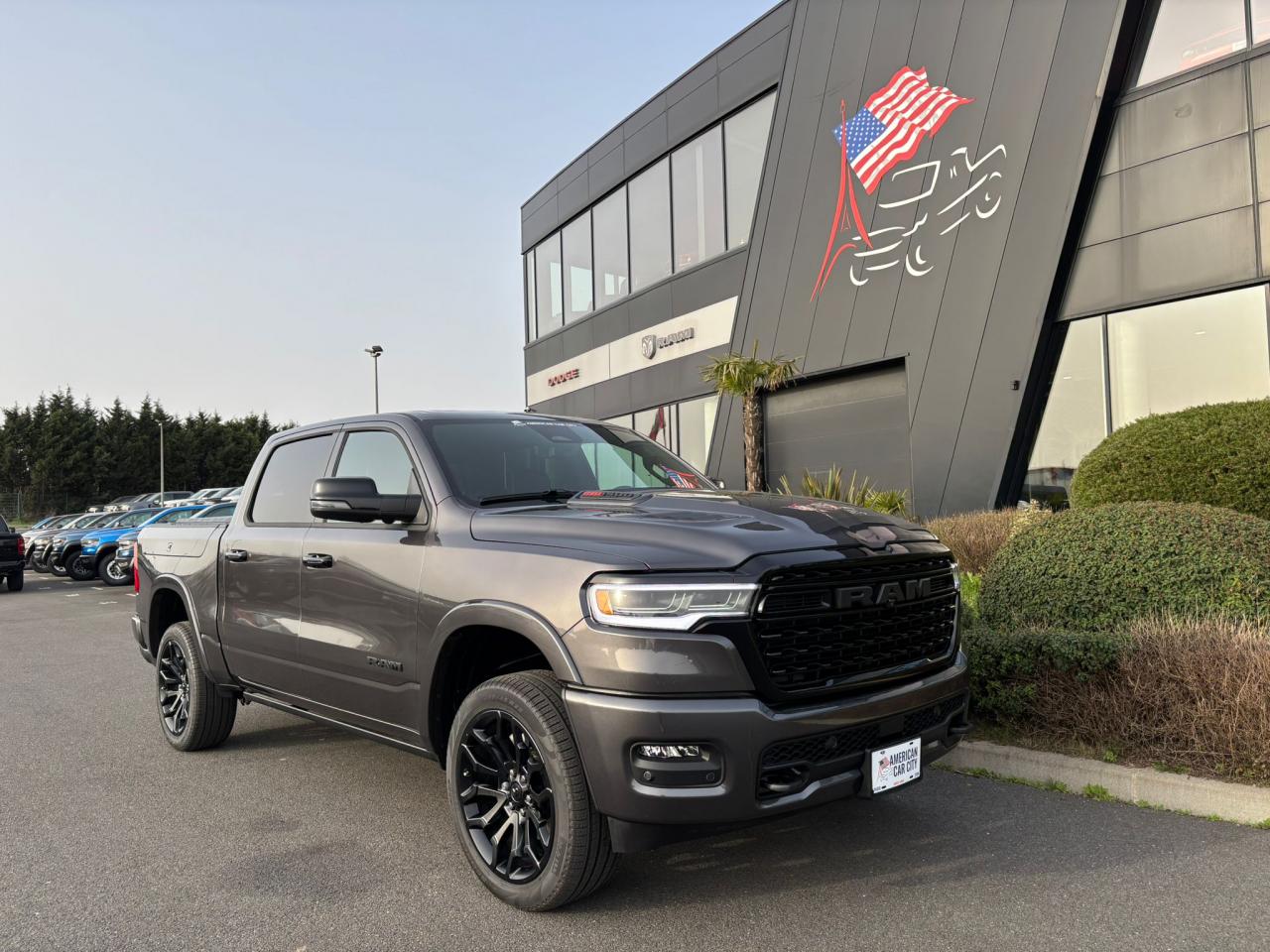 DODGE RAM 1500 CREW LIMITED NIGHT EDITION RAMBOX HAYON MULTI