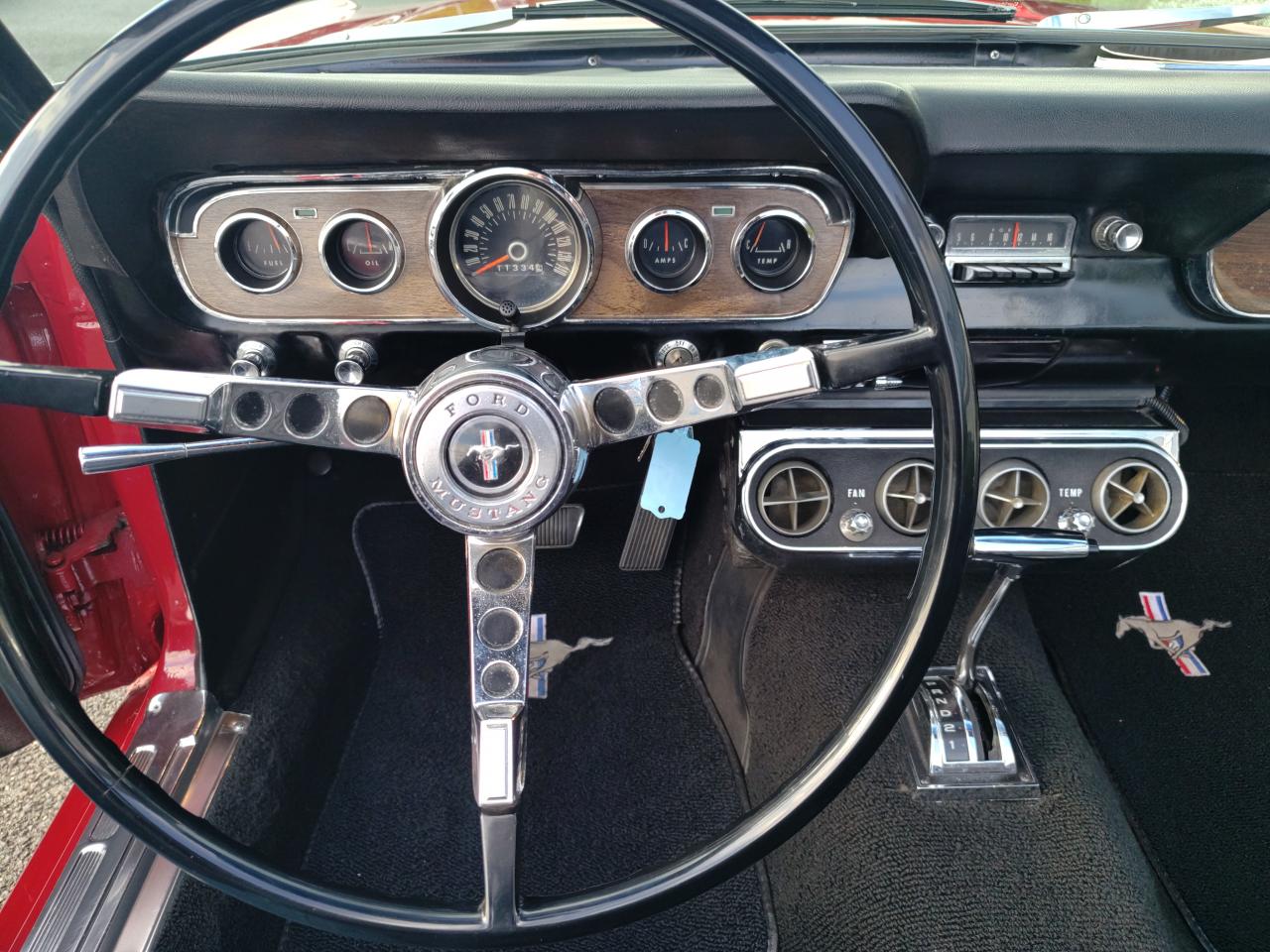 FORD MUSTANG 289 code C, disques, capote elec, boite auto