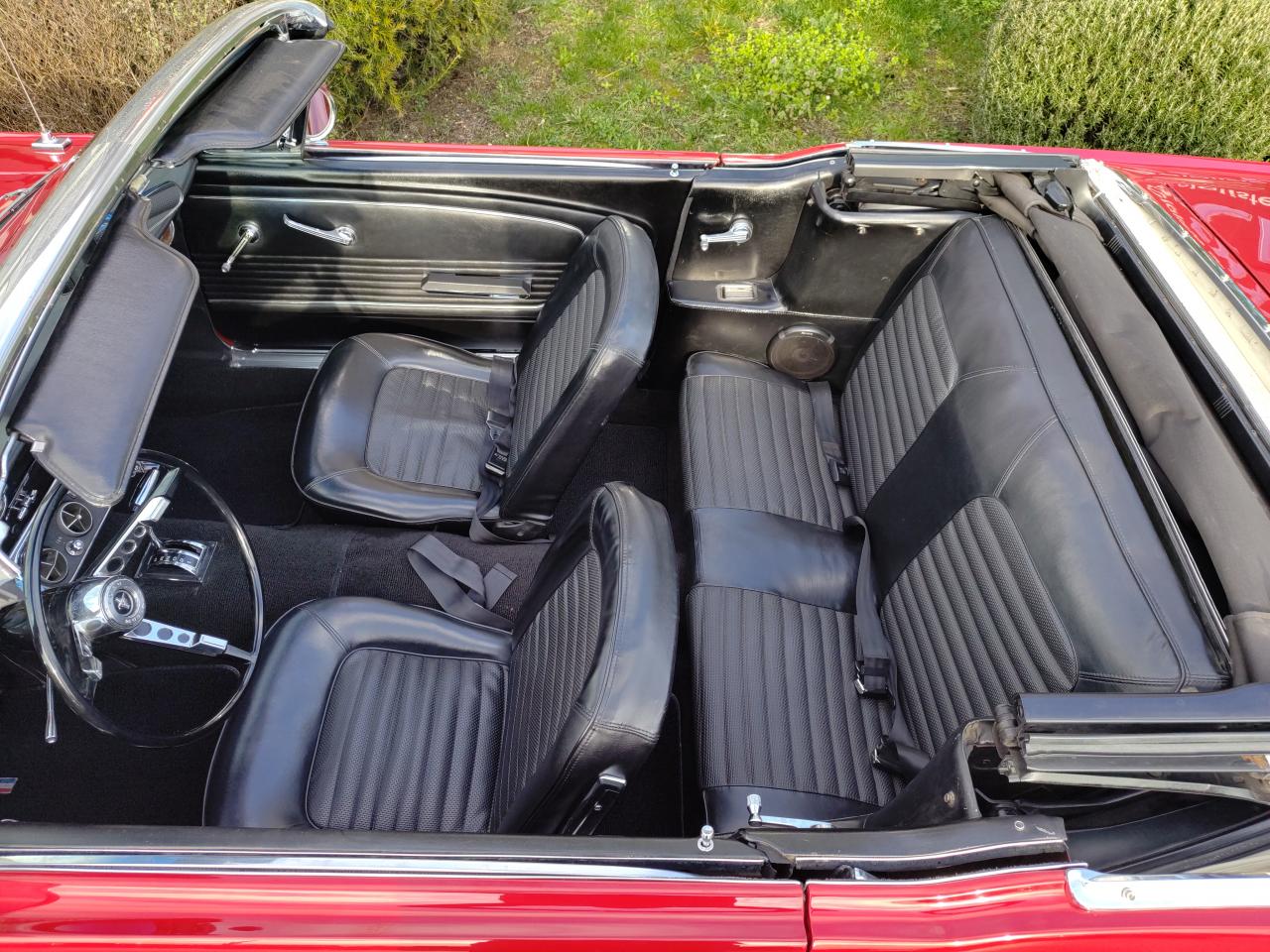 FORD MUSTANG 289 code C, disques, capote elec, boite auto