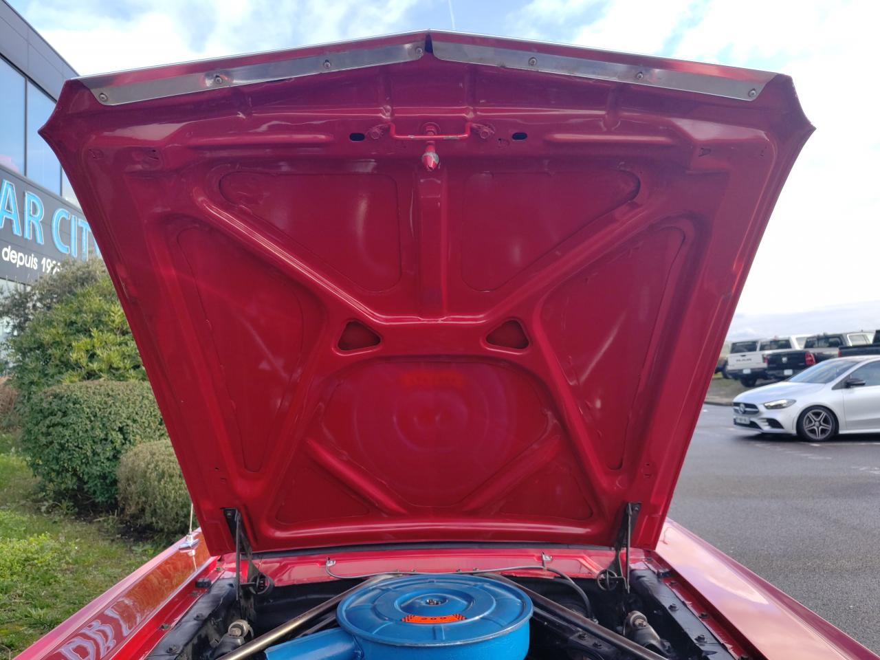 FORD MUSTANG 289 code C, disques, capote elec, boite auto