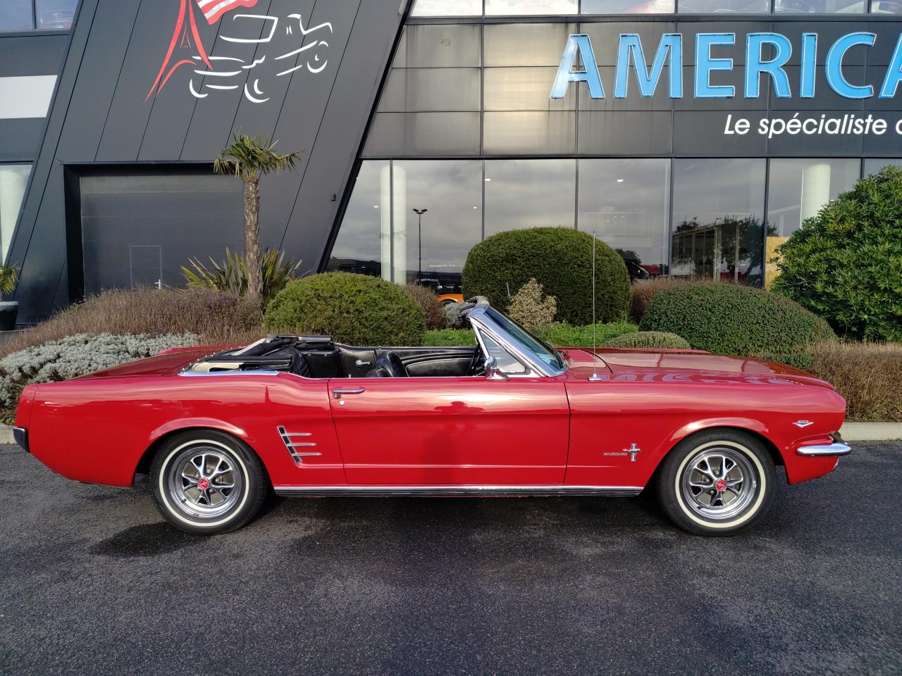 FORD MUSTANG 289 code C, disques, capote elec, boite auto