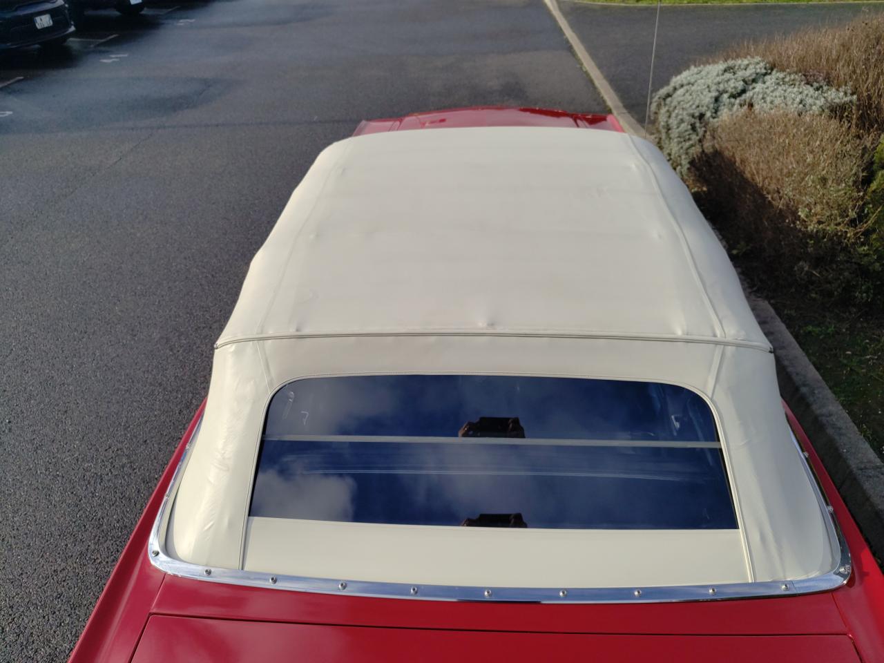 FORD MUSTANG 289 code C, disques, capote elec, boite auto