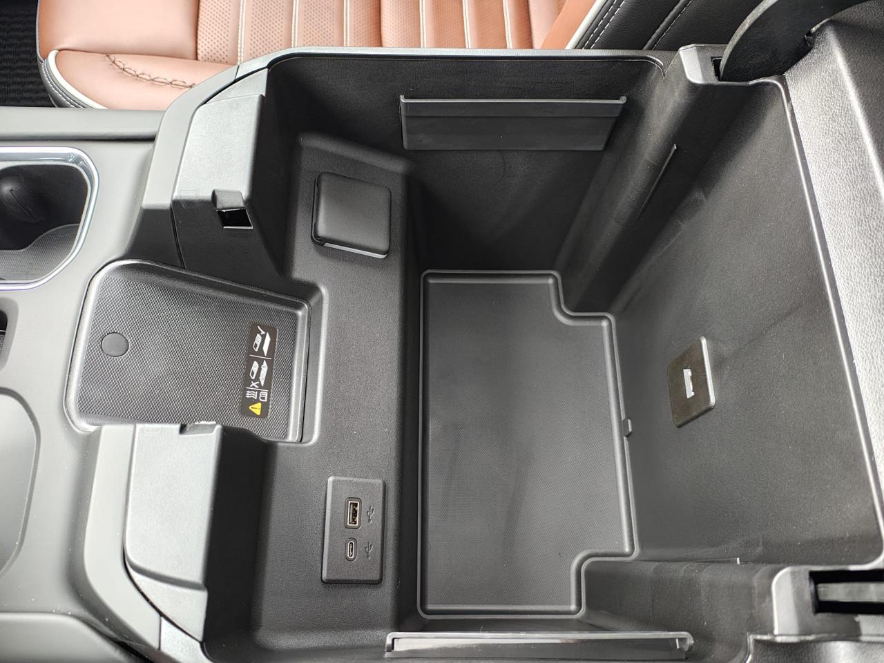 GMC Sierra 1500 Crew cab Denali Ultimate Edition V8 6.2L