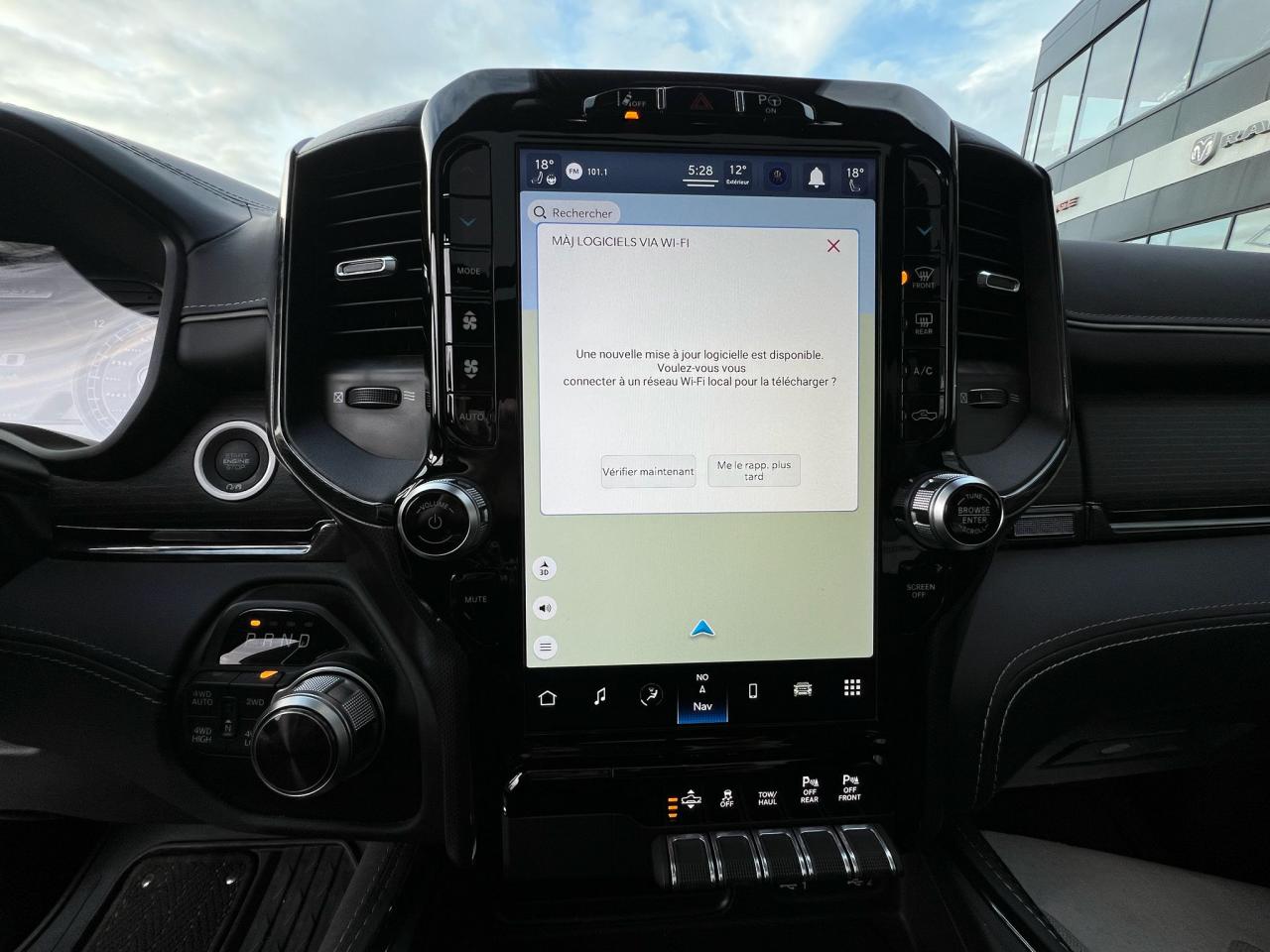 DODGE RAM 1500 CREW LIMITED NIGHT EDITION RAMBOX