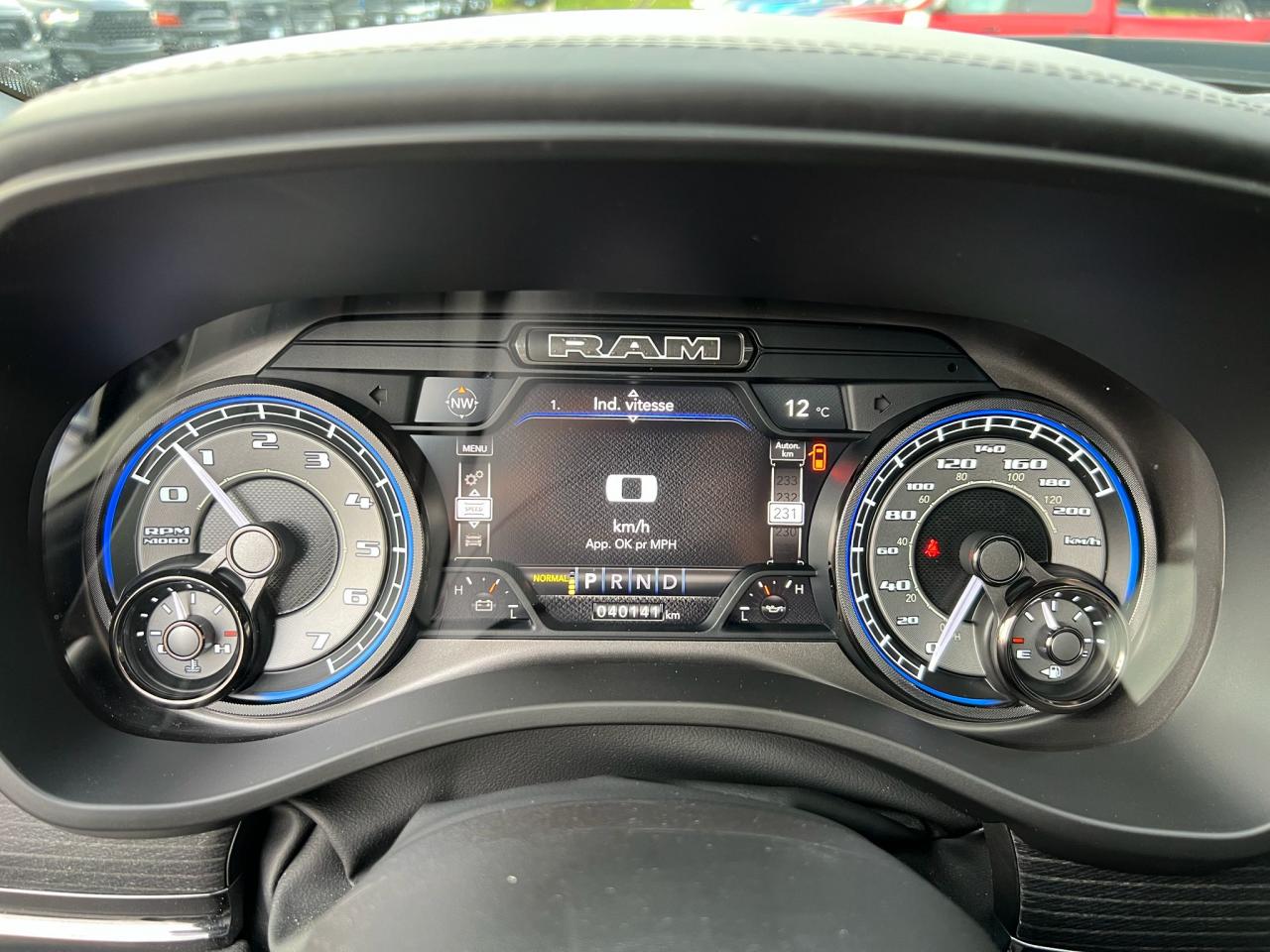 DODGE RAM 1500 CREW LIMITED NIGHT EDITION RAMBOX