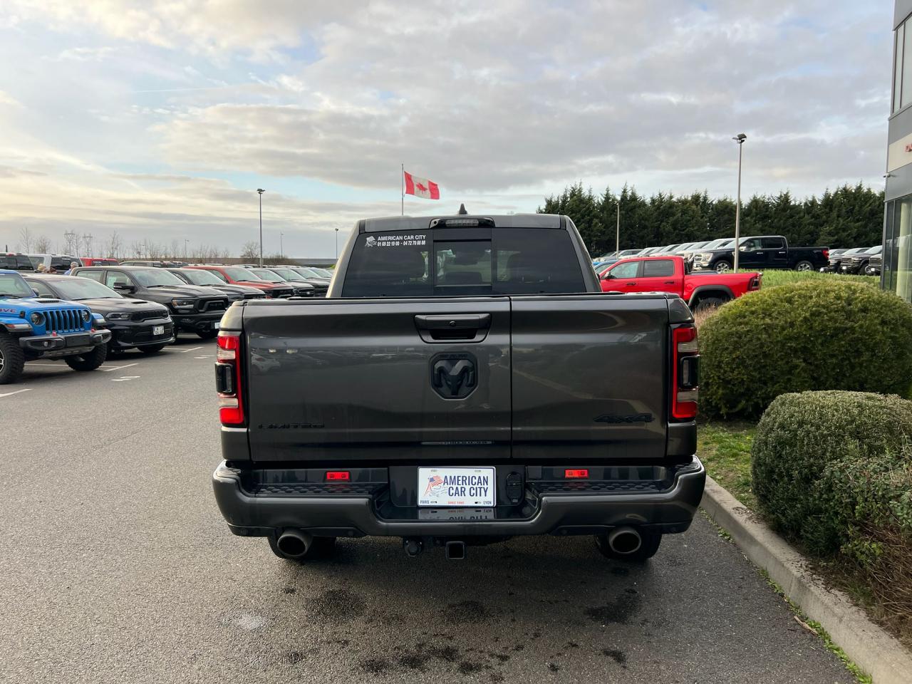 DODGE RAM 1500 CREW LIMITED NIGHT EDITION RAMBOX