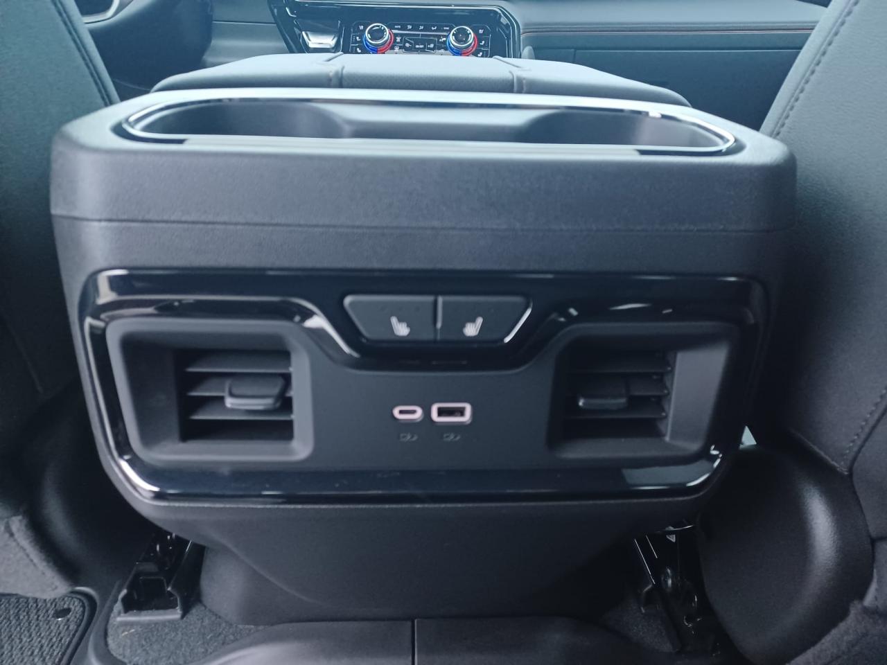 GMC Sierra 1500 Crew cab AT4 4x4 V8 6,2L