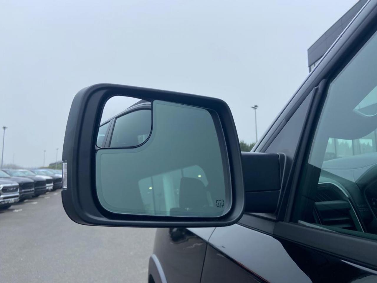 DODGE RAM 1500 CREW REBEL G/T AIR RAMBOX HAYON MULTI