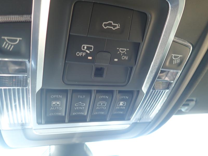 DODGE RAM 1500 CREW LARAMIE SPORT AIR 2019