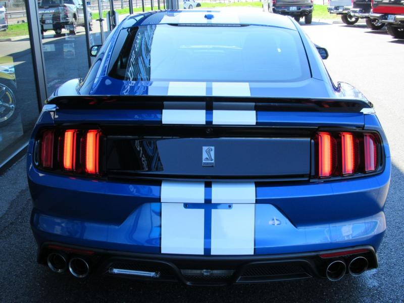 FORD MUSTANG Shelby GT350 V8 5.2L 526ch 2018