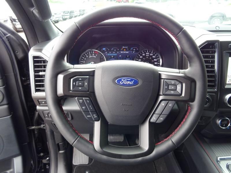 FORD EXPEDITION Max Limited Stealth