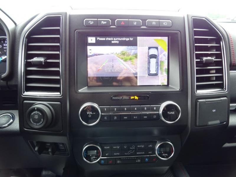FORD EXPEDITION Max Limited Stealth