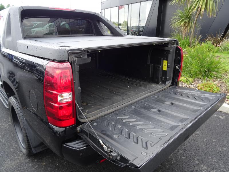 CHEVROLET AVALANCHE V8 5.3L 4X4 LTZ FLEXFUEL E85