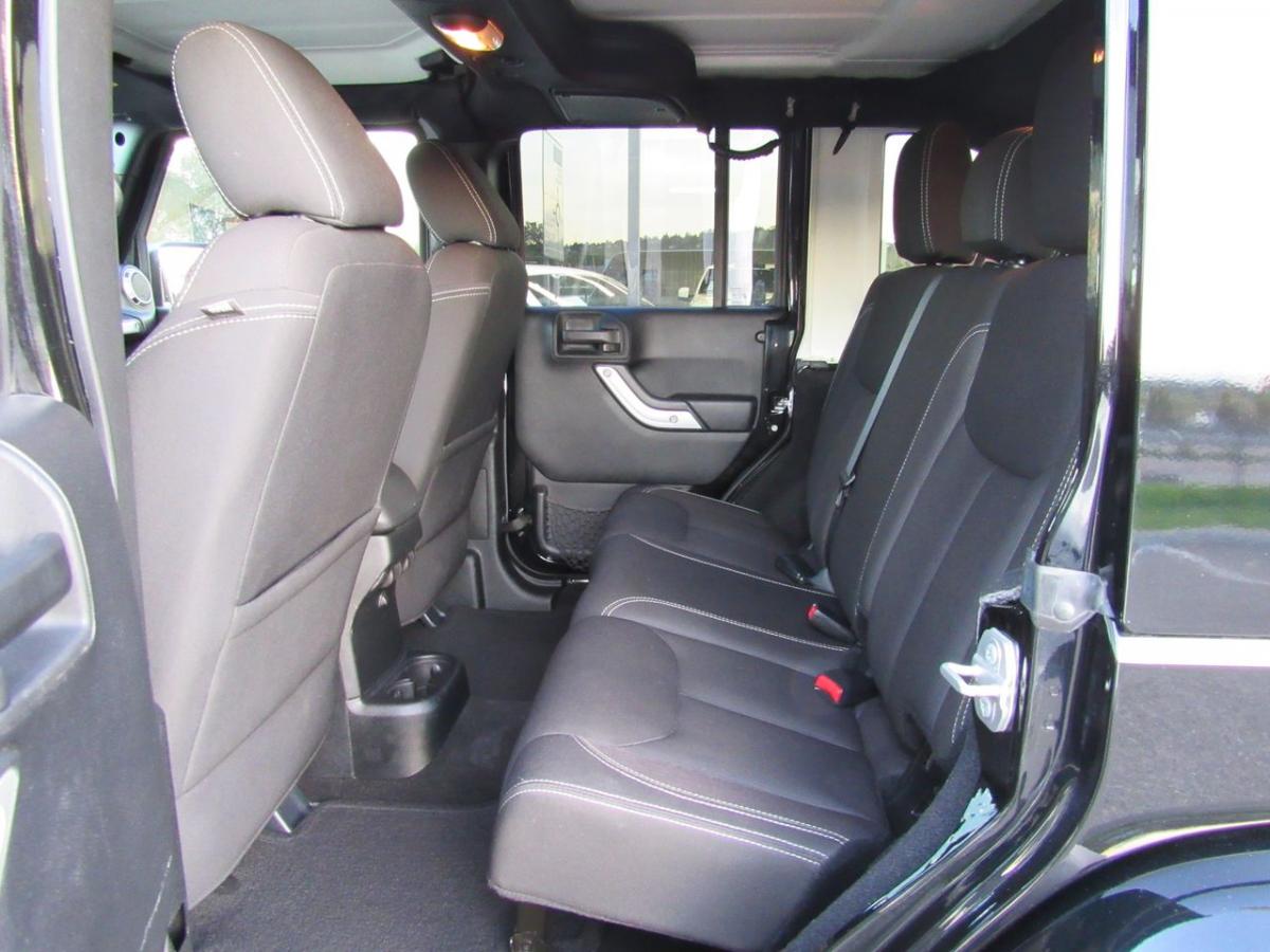 JEEP WRANGLER 2.8 CRD FAP 2015 Unlimited Sahara