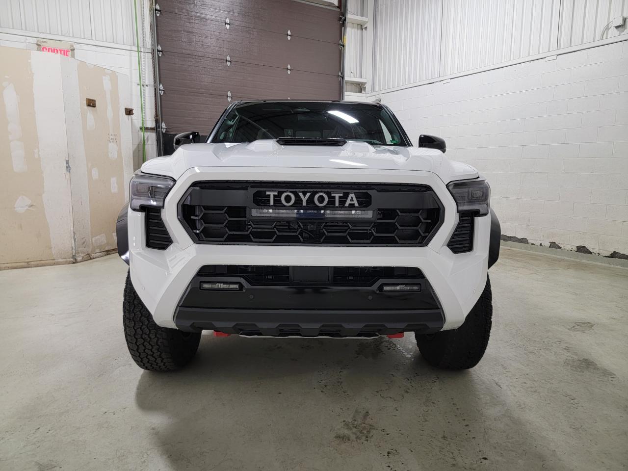 TOYOTA TACOMA TRD PRO I-FORCE MAX 2.4L 4-Cyl. Turbo Hybrid