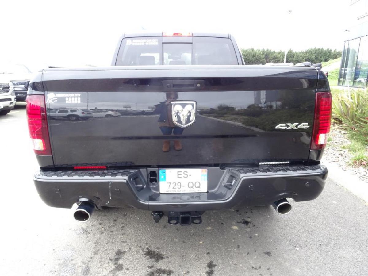 DODGE RAM 1500 CREW SPORT 2017