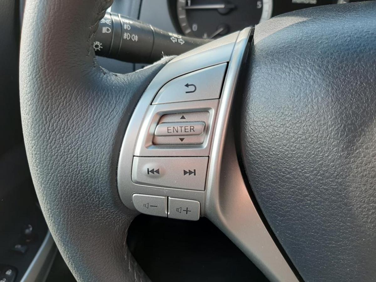 NISSAN NP300 NAVARA 2.3L dCi - 190ch - BVA Euro 6 Double-Cab Trek 1