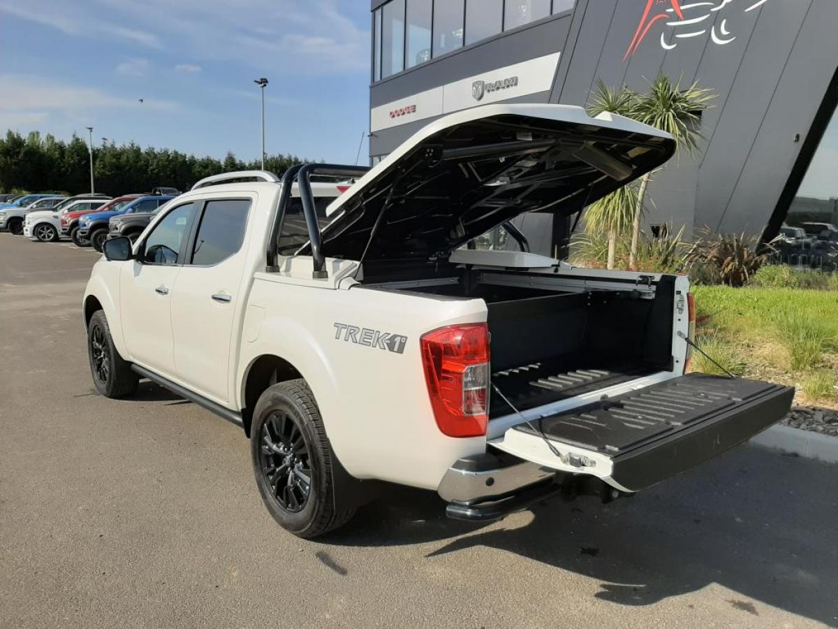 NISSAN NP300 NAVARA 2.3L dCi - 190ch - BVA Euro 6 Double-Cab Trek 1